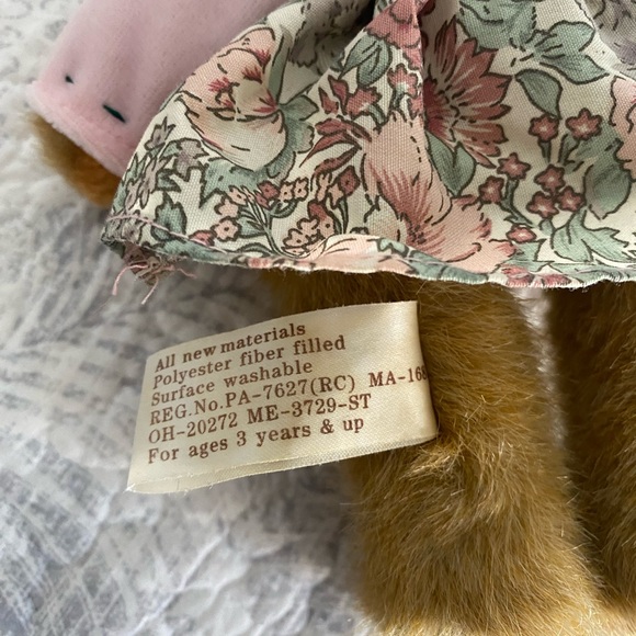 🐰🌸 VINTAGE HUGFUN INT’L INC. BUNNY RABBIT PLUSH! DATED 2001! JOINTED! - Picture 4 of 9